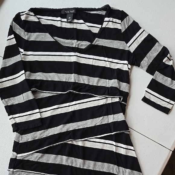 White House Black Market Black and White Striped Top Quarter Sleeve - Picture 4 of 12